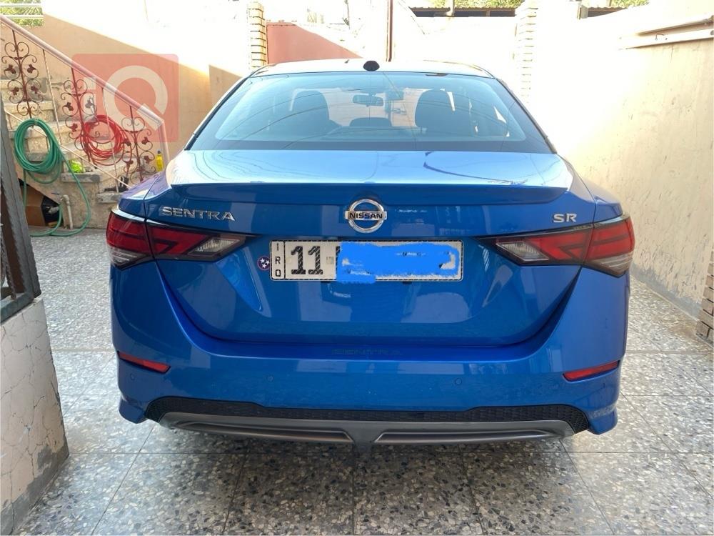 نیسان سێنترا